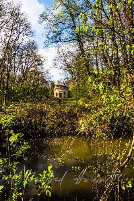 baroque pavillon in the landscape garden of Cstle Obersiebenbrunn