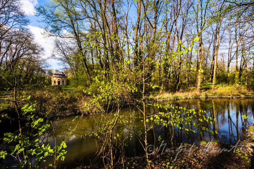 baroque pavillon in the landscape garden of Cstle Obersiebenbrunn